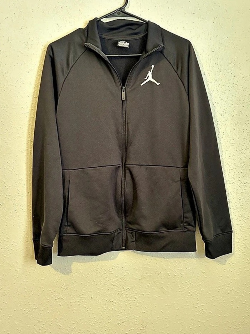 Jordan Jumpman Full Zip Track Jacket Black Boy’s XL (13/15 YRS)